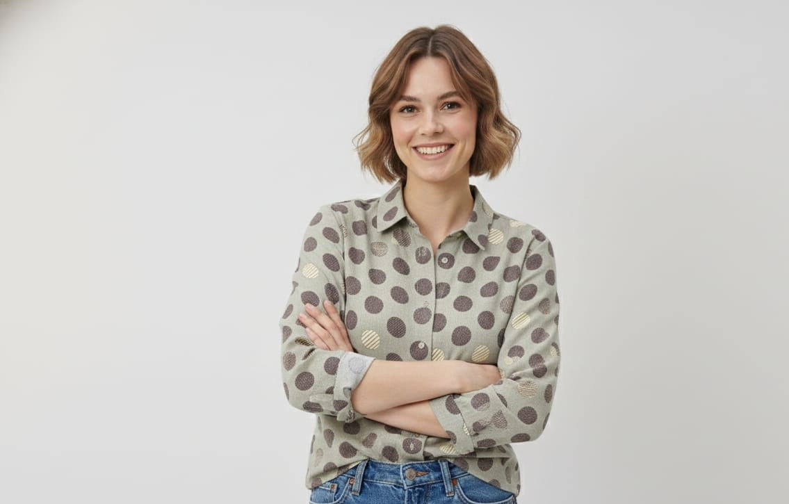 LOMEE women's polka dot cotton shirt styled with blue jeans